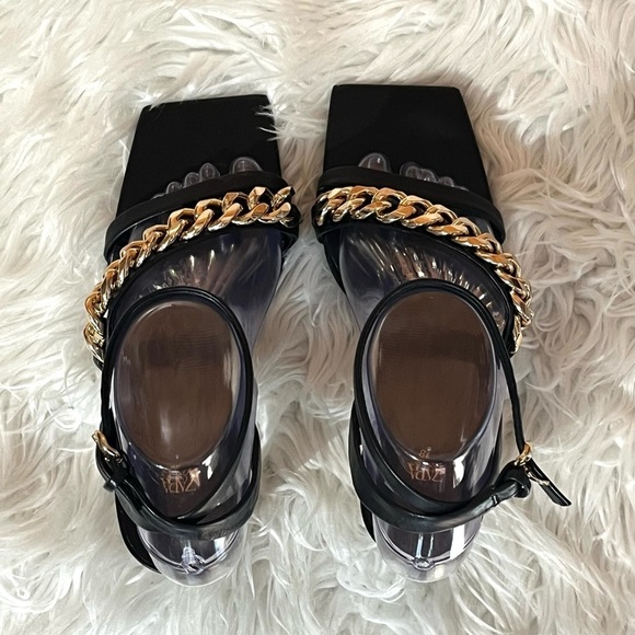 ZARA Heeled Black Leather Sandals Chunky Gold Chain Detail - Picture 5 of 15